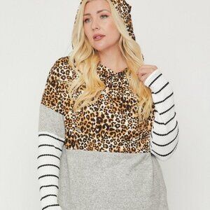 Plus Size Color Block Hoodie Featuring A Cheetah Print